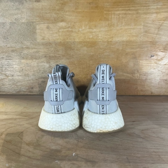 Adidas NMD R2 Womens Size 6 Running Shoes Sneakers Gray White AQ0196 - Picture 4 of 8